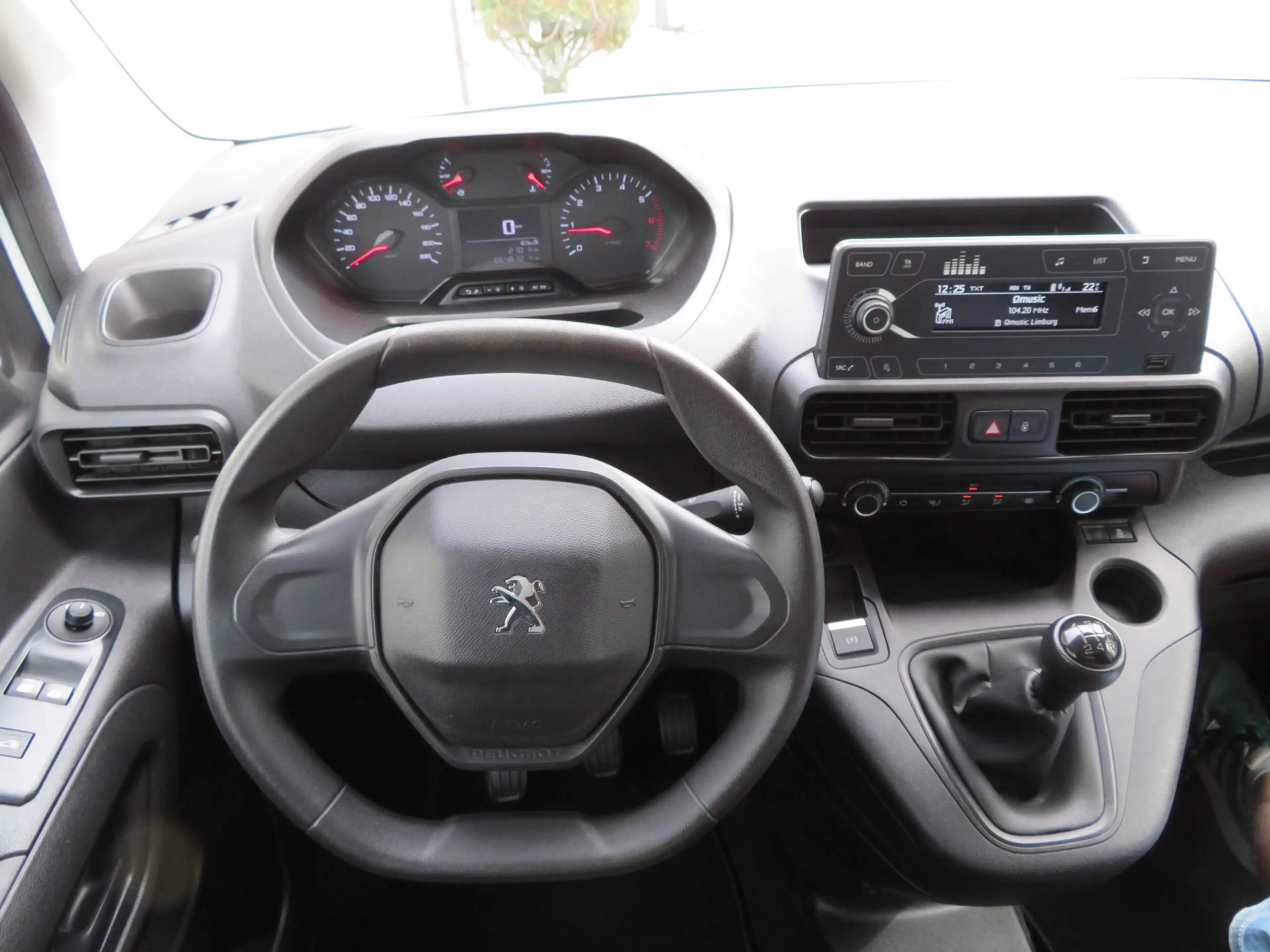 Peugeot Partner 1.5 BlueHDI Pro 3 PERSOONS-AIRCO-EURO 6-TREKHAAK-1 — photo 4