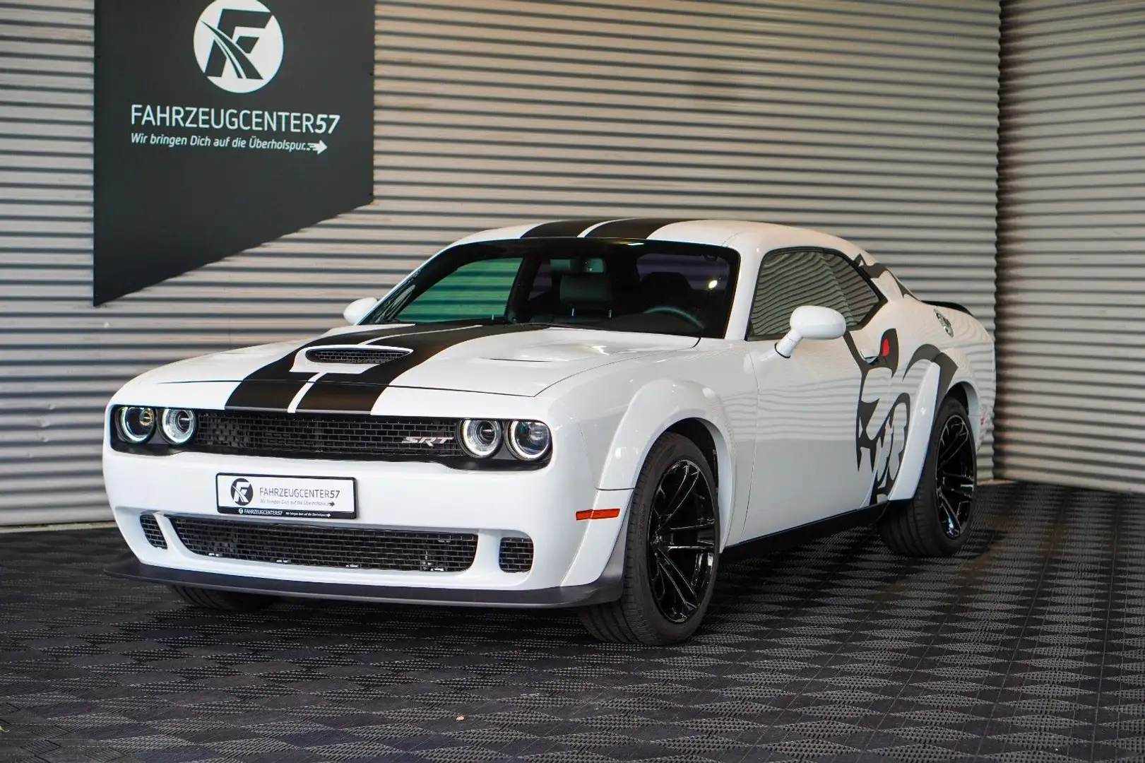 Dodge Challenger 3.6L SXT /WIDEBODY/RÜCKFAHRKAMERA Blanc - 1