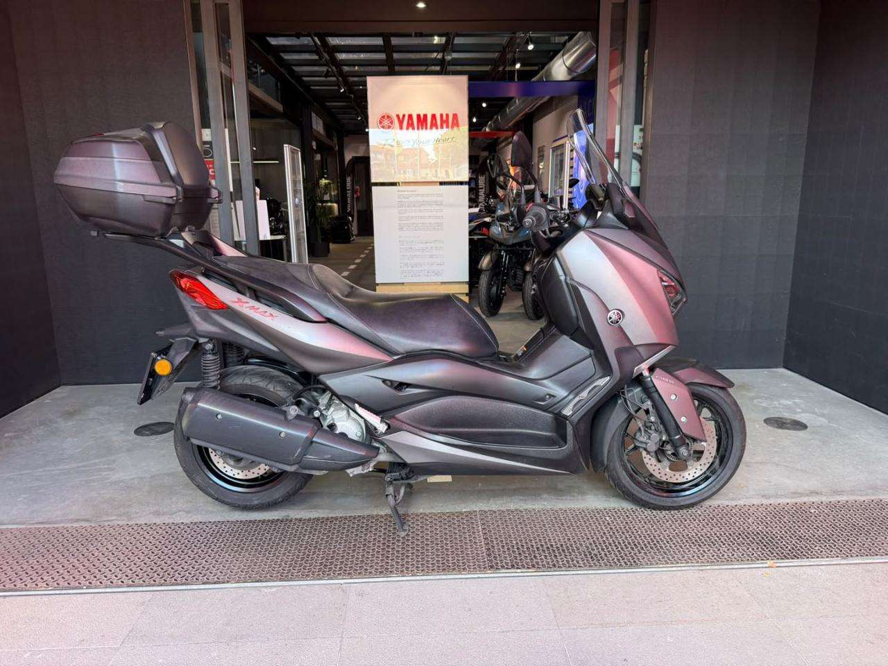 Yamaha X-Max 300 MY17