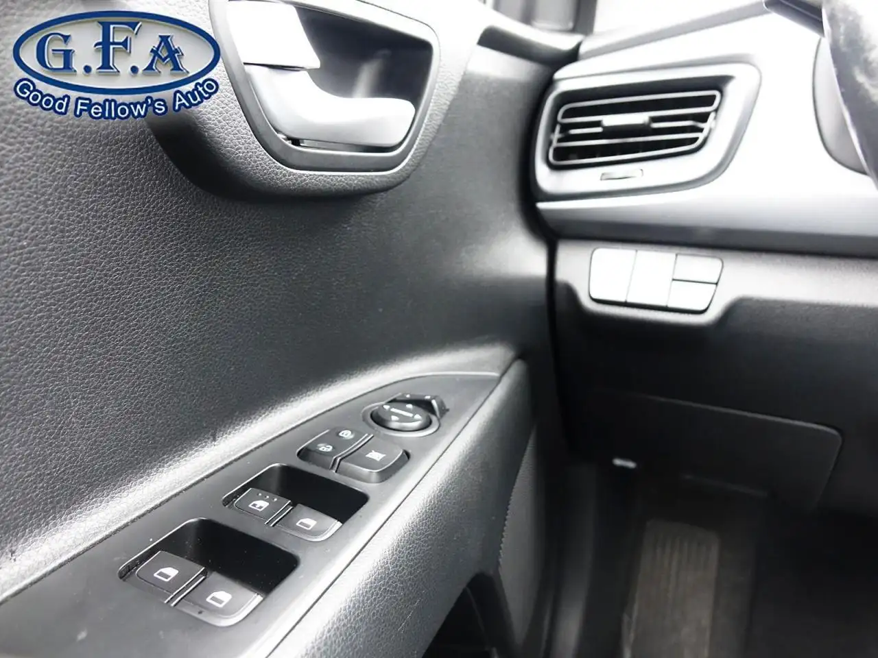 Kia Rio снимка Kia Rio