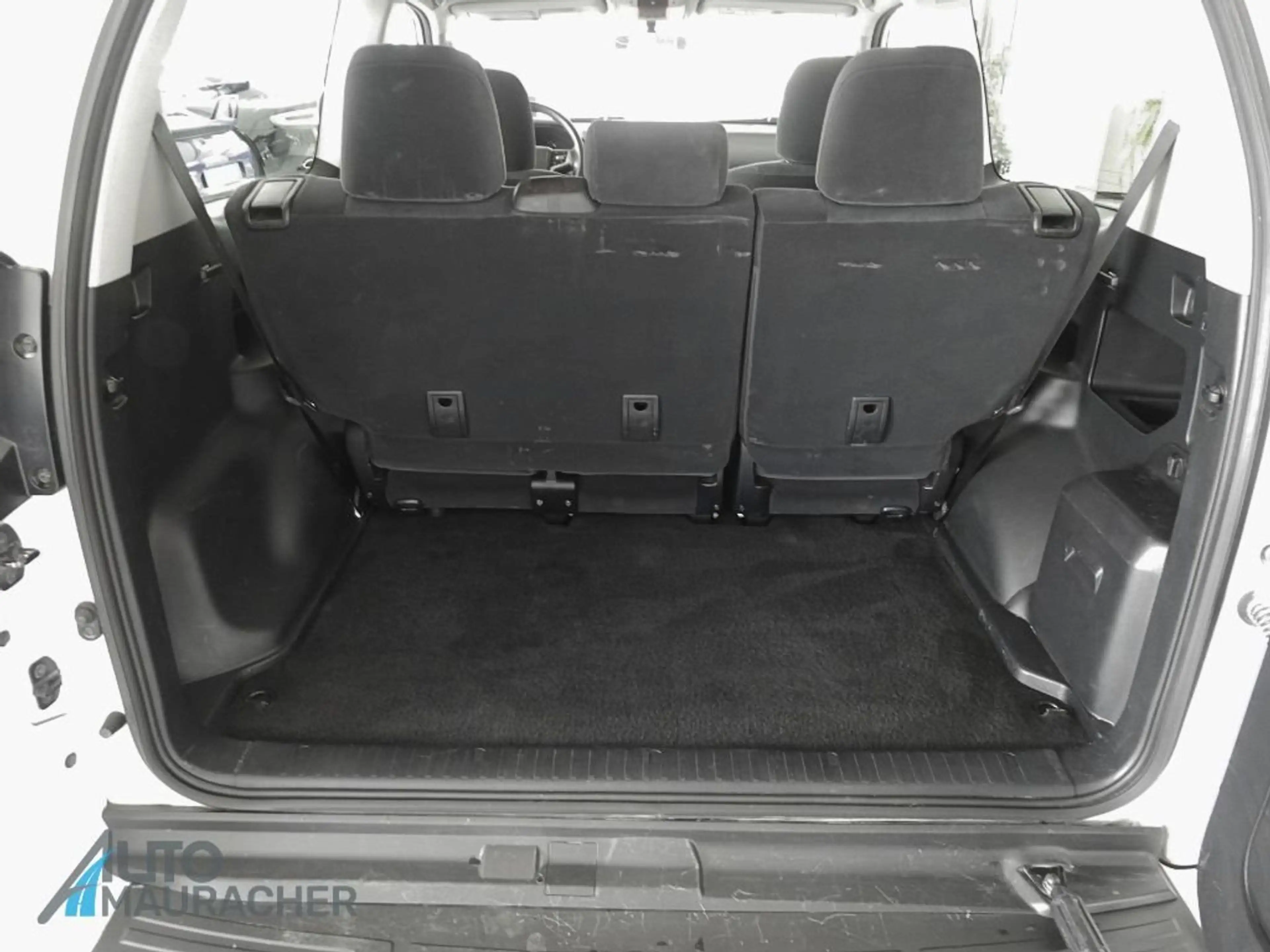 Toyota Land Cruiser 2.8 D4-D 3trg*AHK* — photo 11