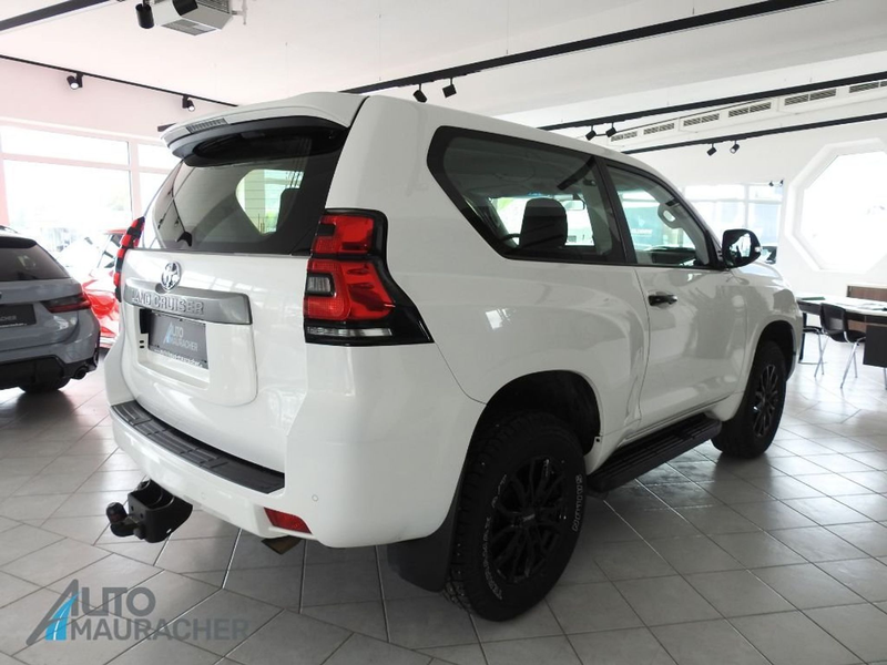 Toyota Land Cruiser 2.8 D4-D 3trg*AHK* — photo 4