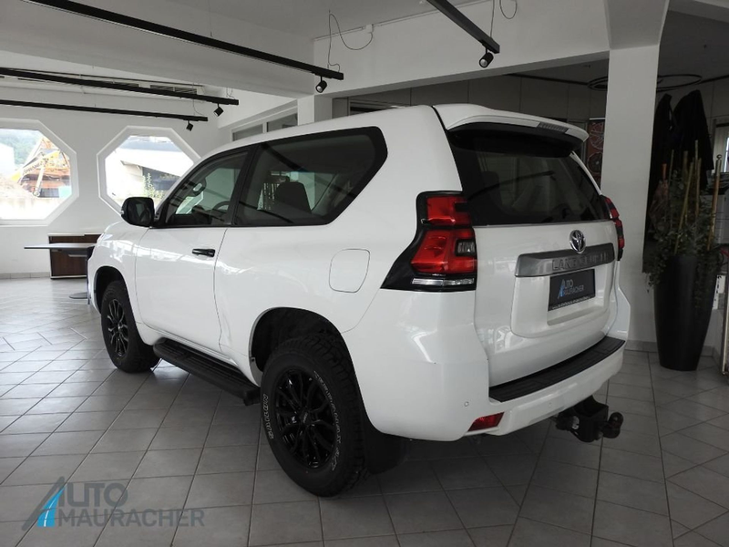 Toyota Land Cruiser 2.8 D4-D 3trg*AHK* — photo 5