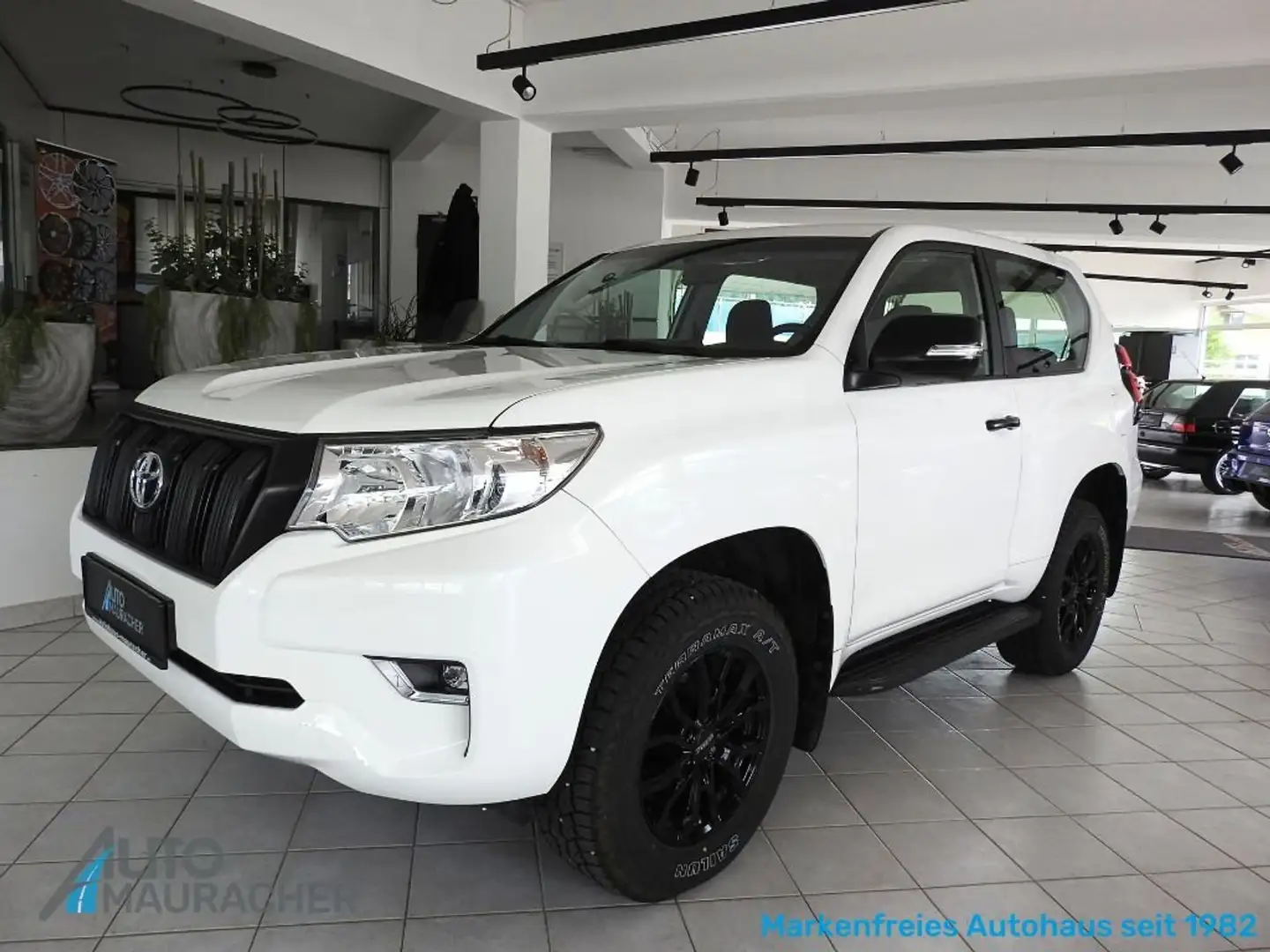 Toyota Land Cruiser 2.8 D4-D 3trg*AHK* Weiß - 1