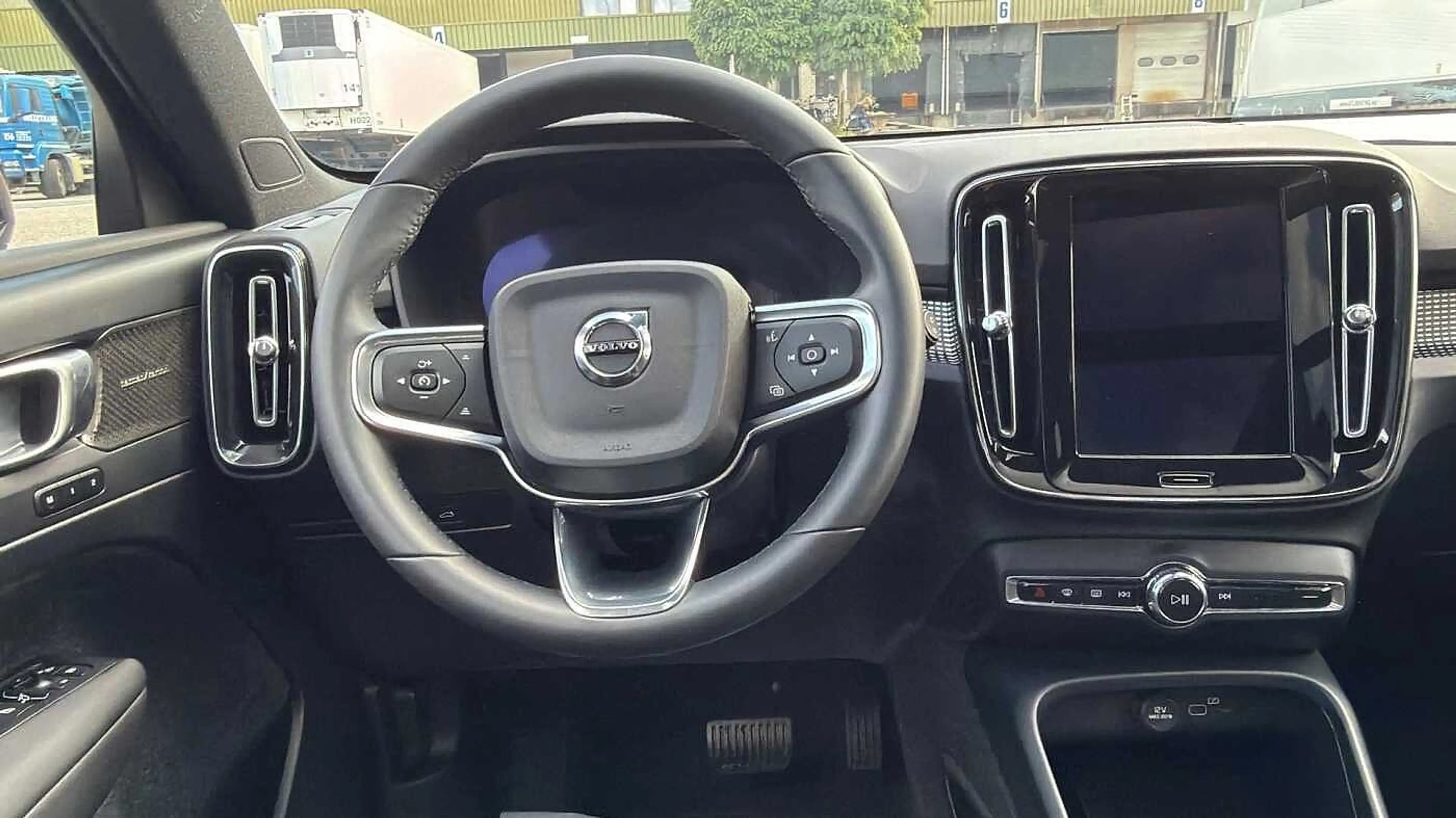 Volvo EX40 Ultra, Single Motor Extended Range, Elektrisch (BE — photo 11
