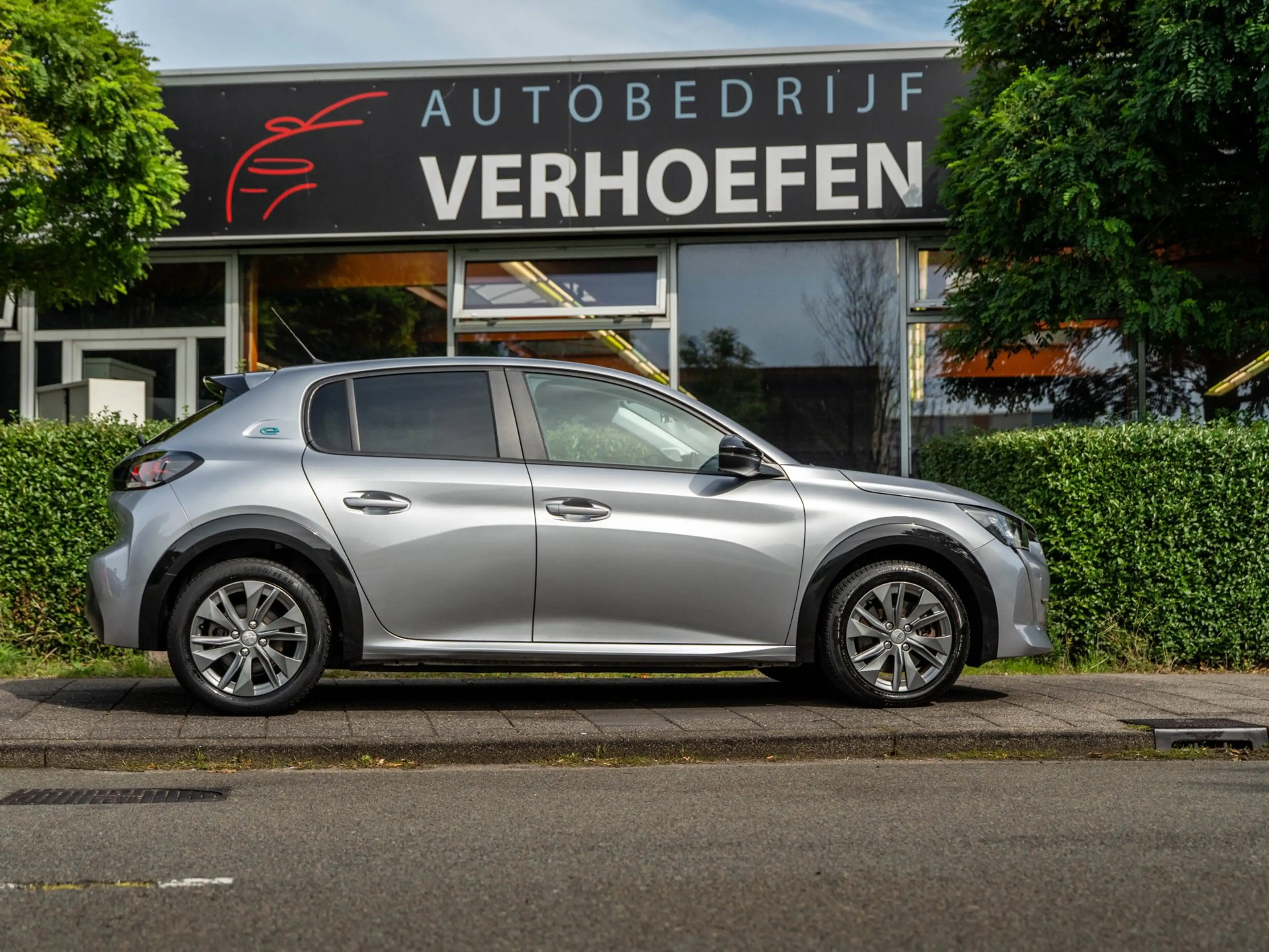 Peugeot e-208 EV Active Pack 50 kWh - 92,5% SOH - APPLE CARPLAY — photo 6