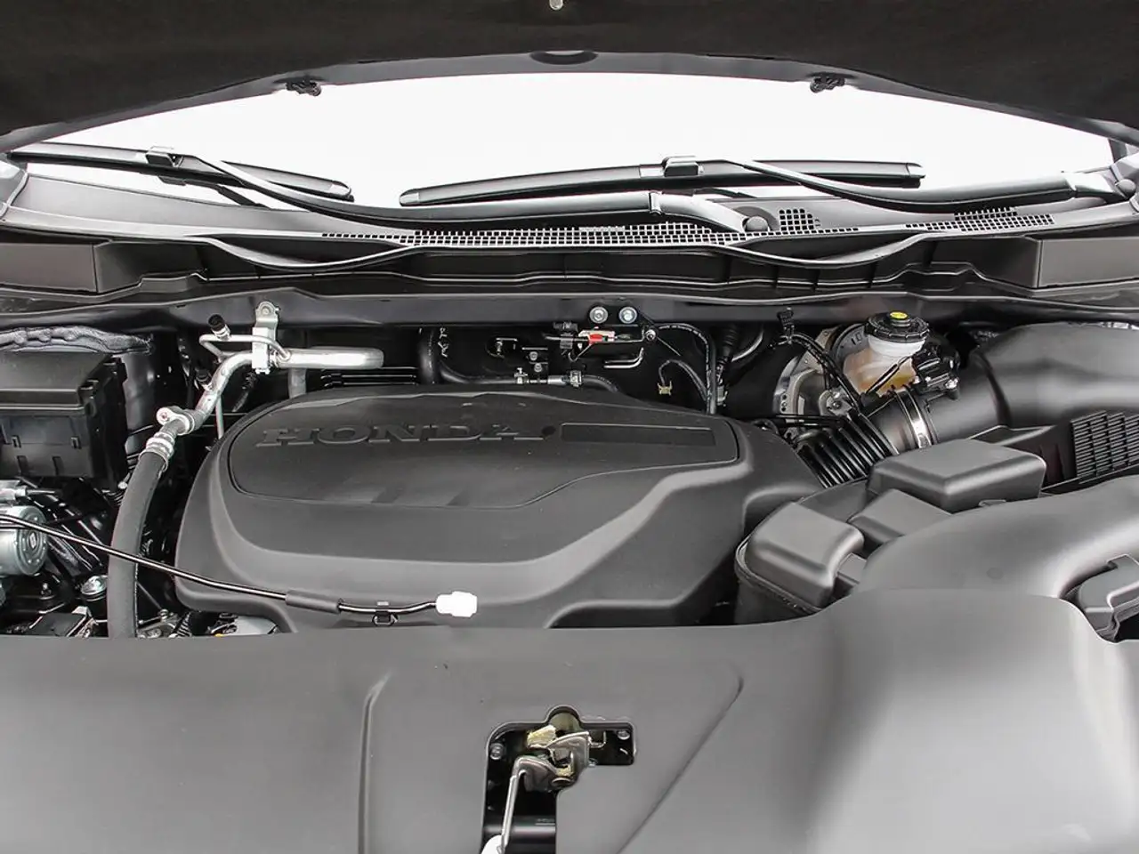 Honda Odyssey снимка Honda Odyssey