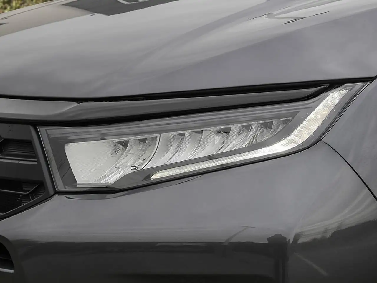 Honda Odyssey снимка Honda Odyssey