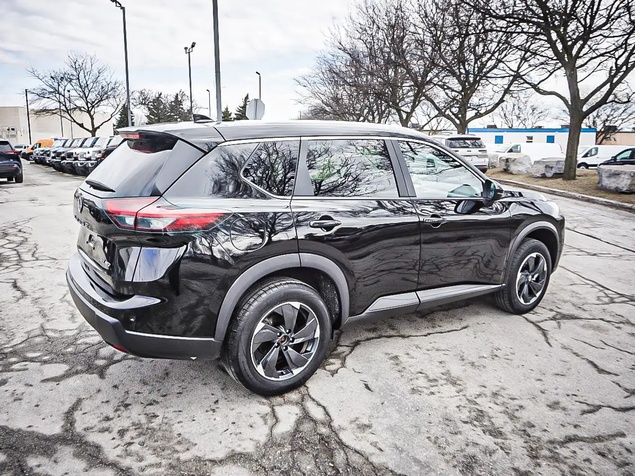 Nissan Rogue снимка Nissan Rogue