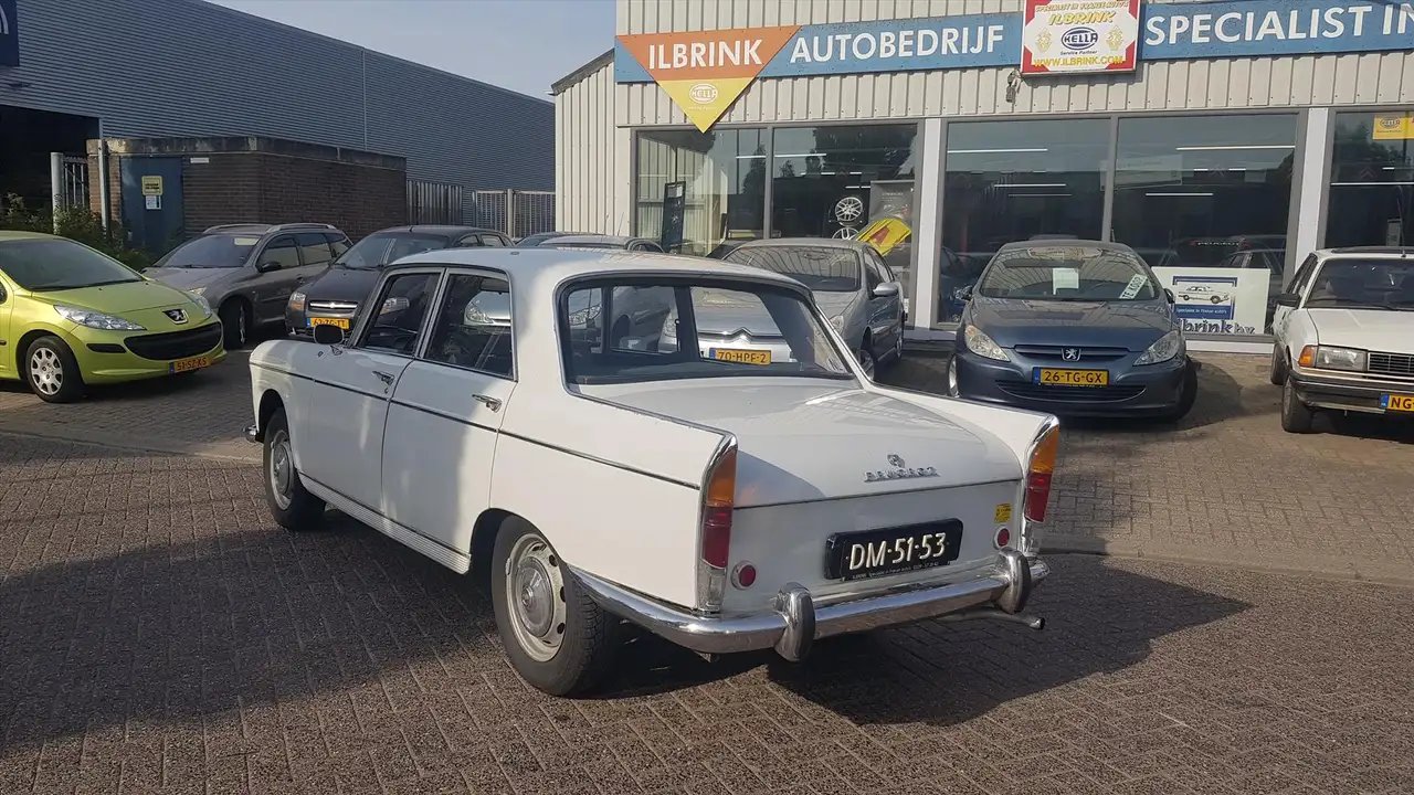 Peugeot 404 1.6 originele staat ongerestaureerd, foto 6