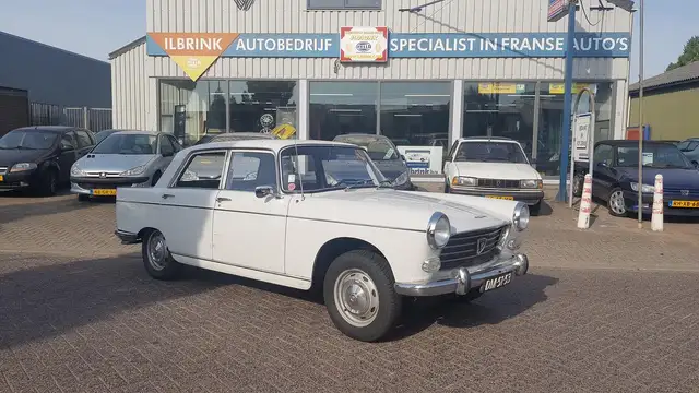 Peugeot 404 1.6 originele staat ongerestaureerd