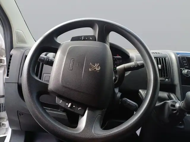 Peugeot Boxer view 15