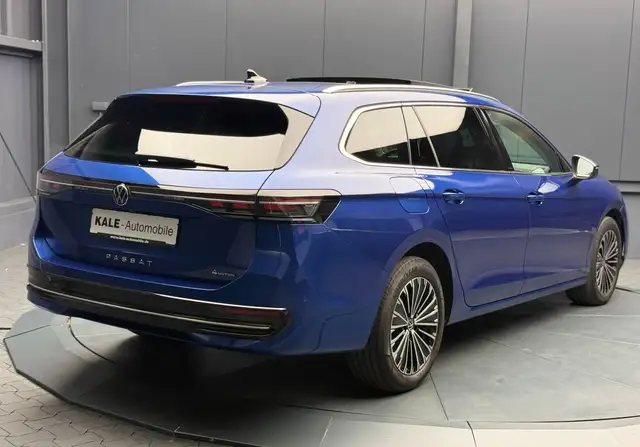 Volkswagen Passat view 9