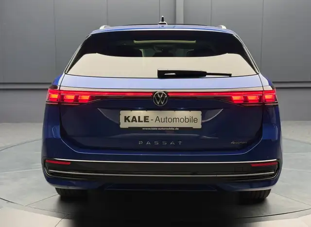 Volkswagen Passat view 6