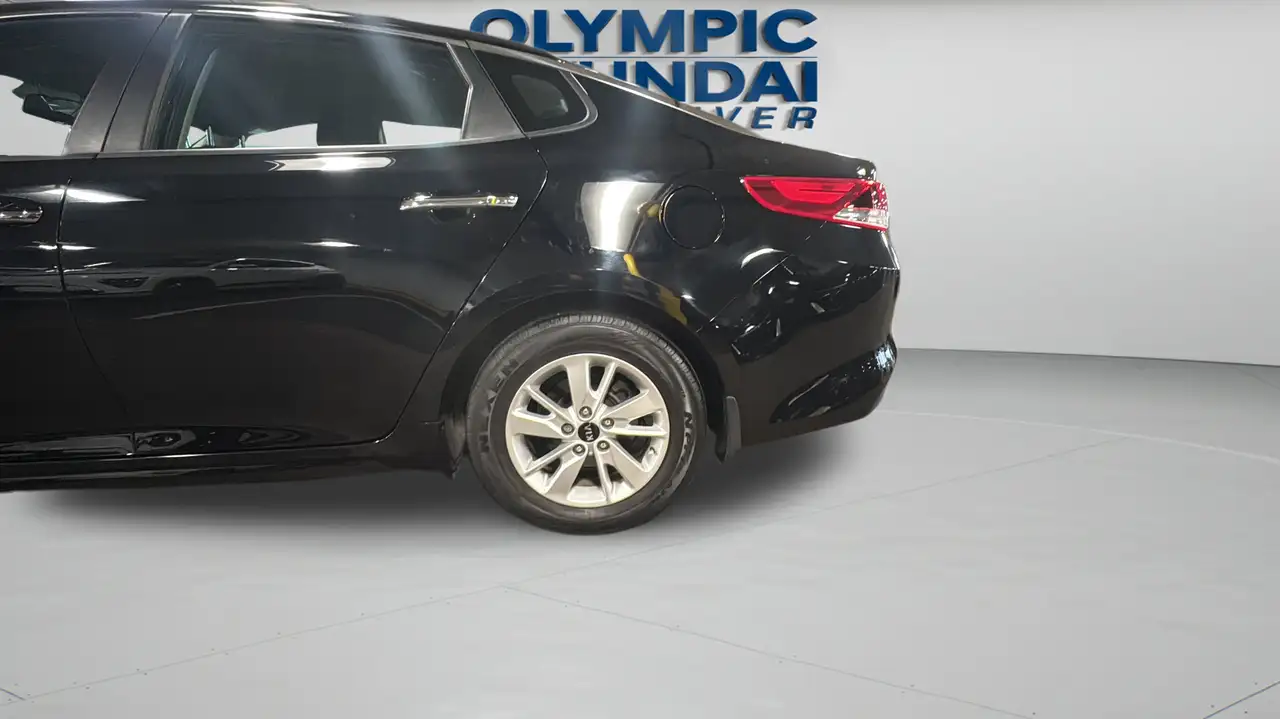 Kia Optima снимка Kia Optima