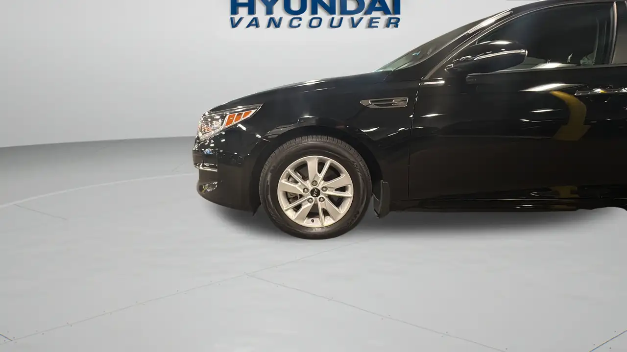 Kia Optima снимка Kia Optima