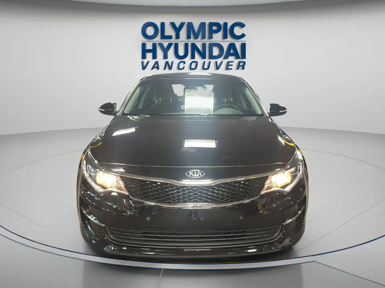 Kia Optima снимка Kia Optima