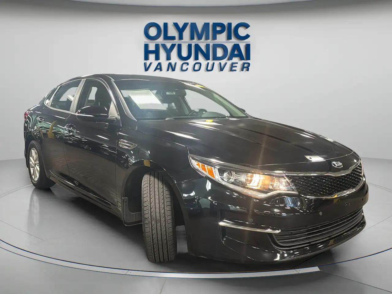 Kia Optima снимка Kia Optima