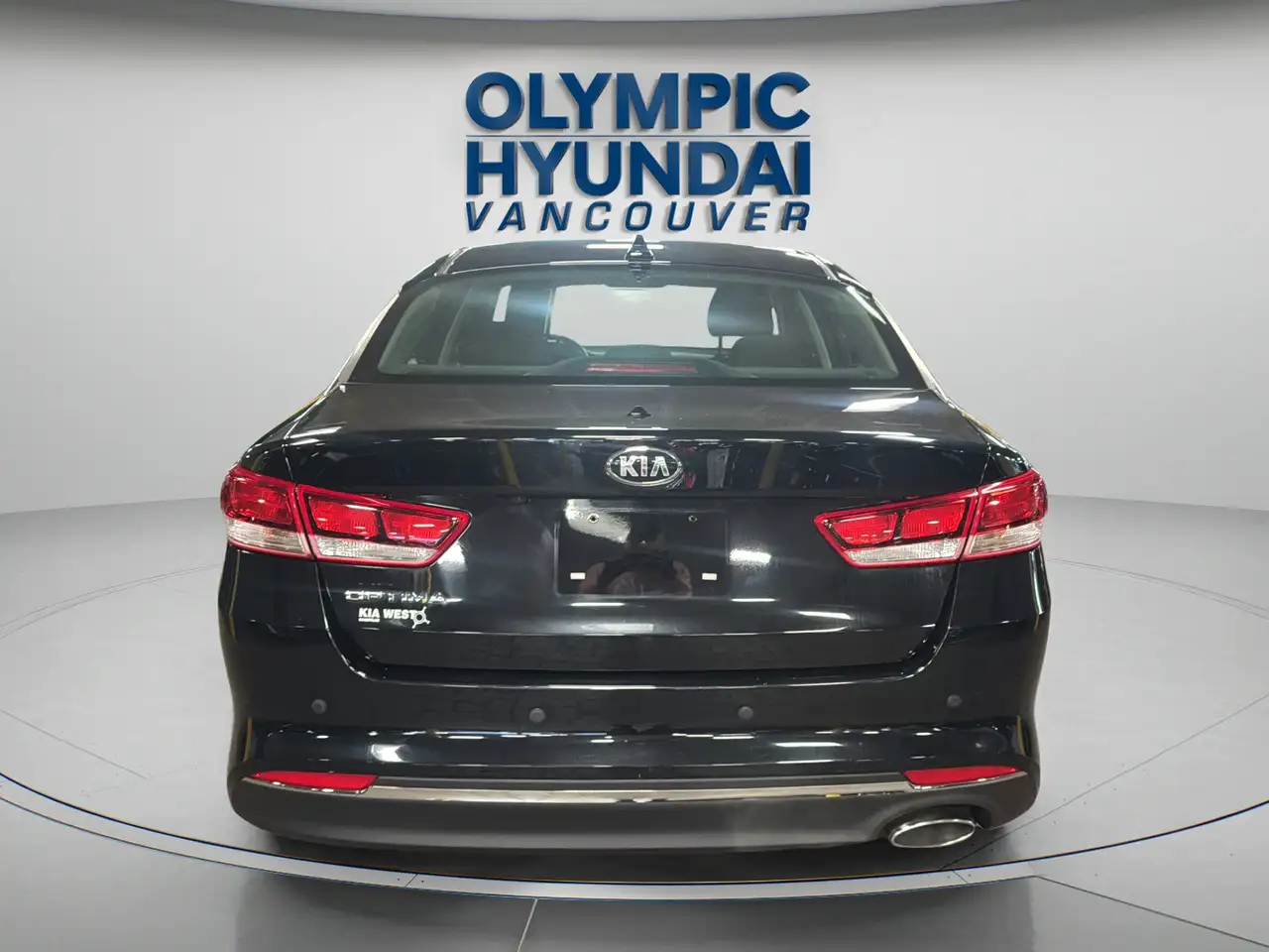 Kia Optima снимка Kia Optima