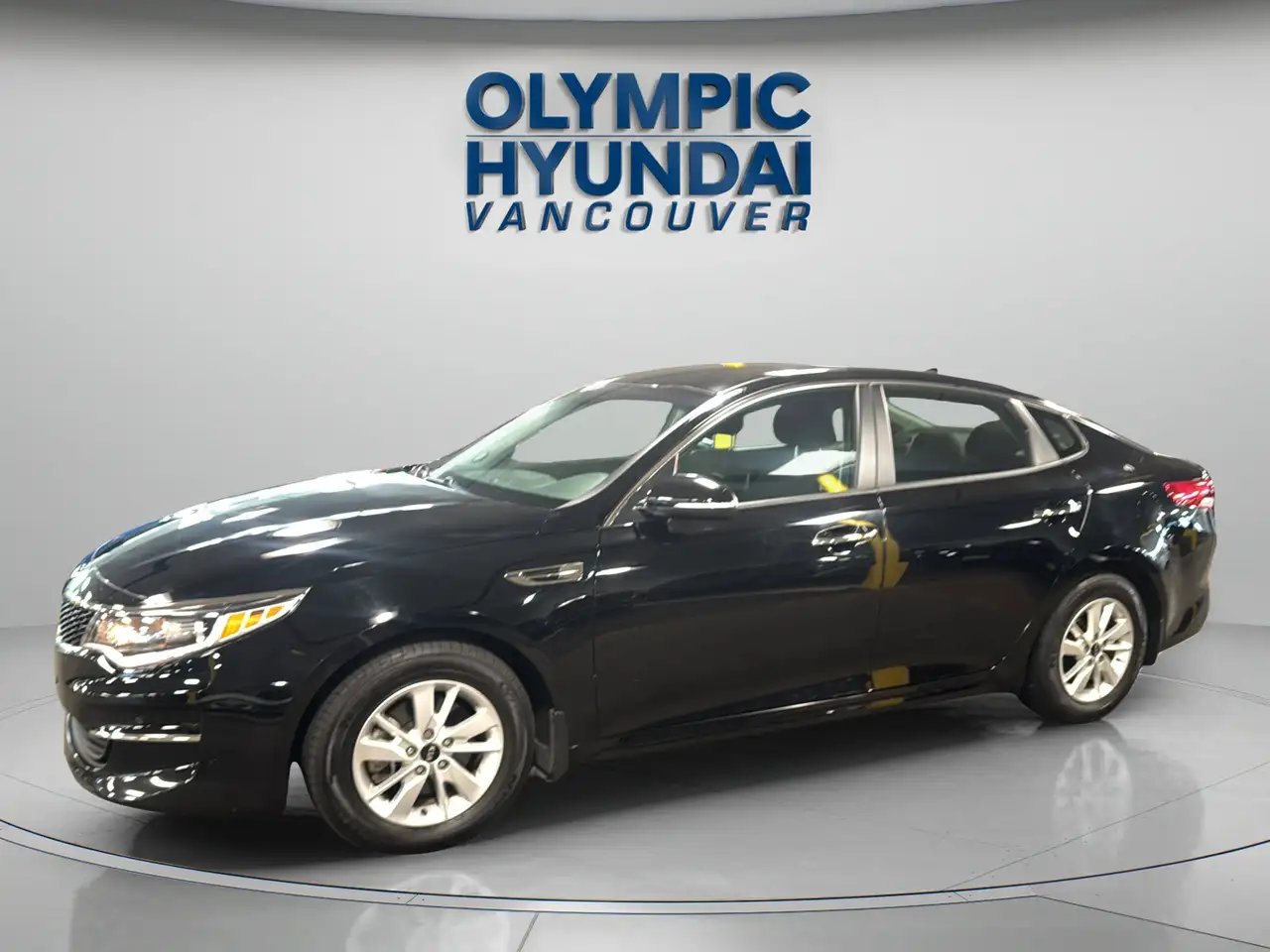 Kia Optima снимка Kia Optima