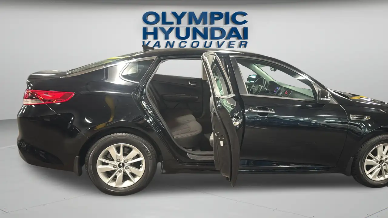 Kia Optima снимка Kia Optima
