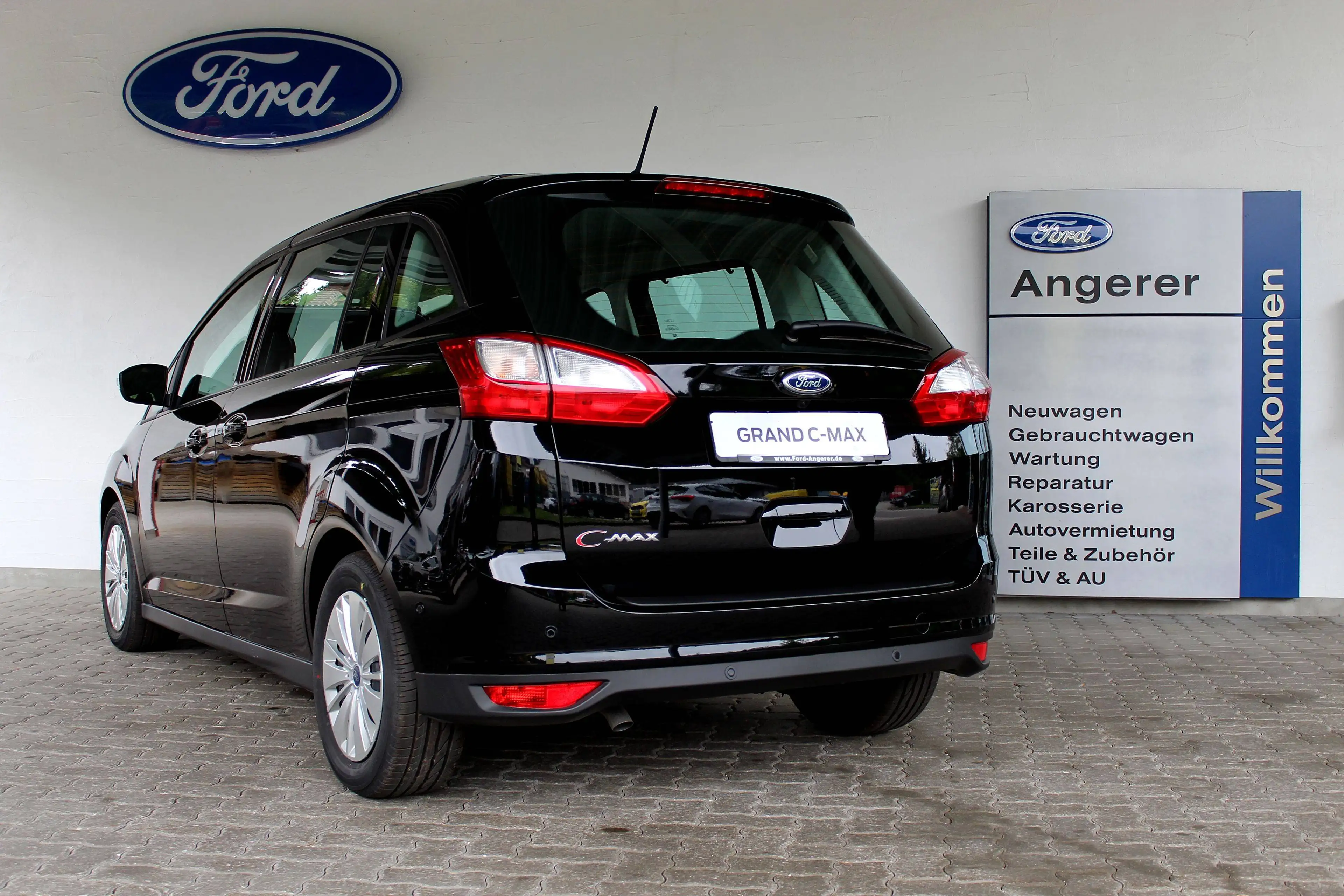 Ford Grand C-Max Cool&Connect Navi,SYNC3,Touch,BT,USB,LED,PDC,Kamera,WinPak,AHK,Klima,Garantie,Wartung+Tüv neu,8-fach — photo 4