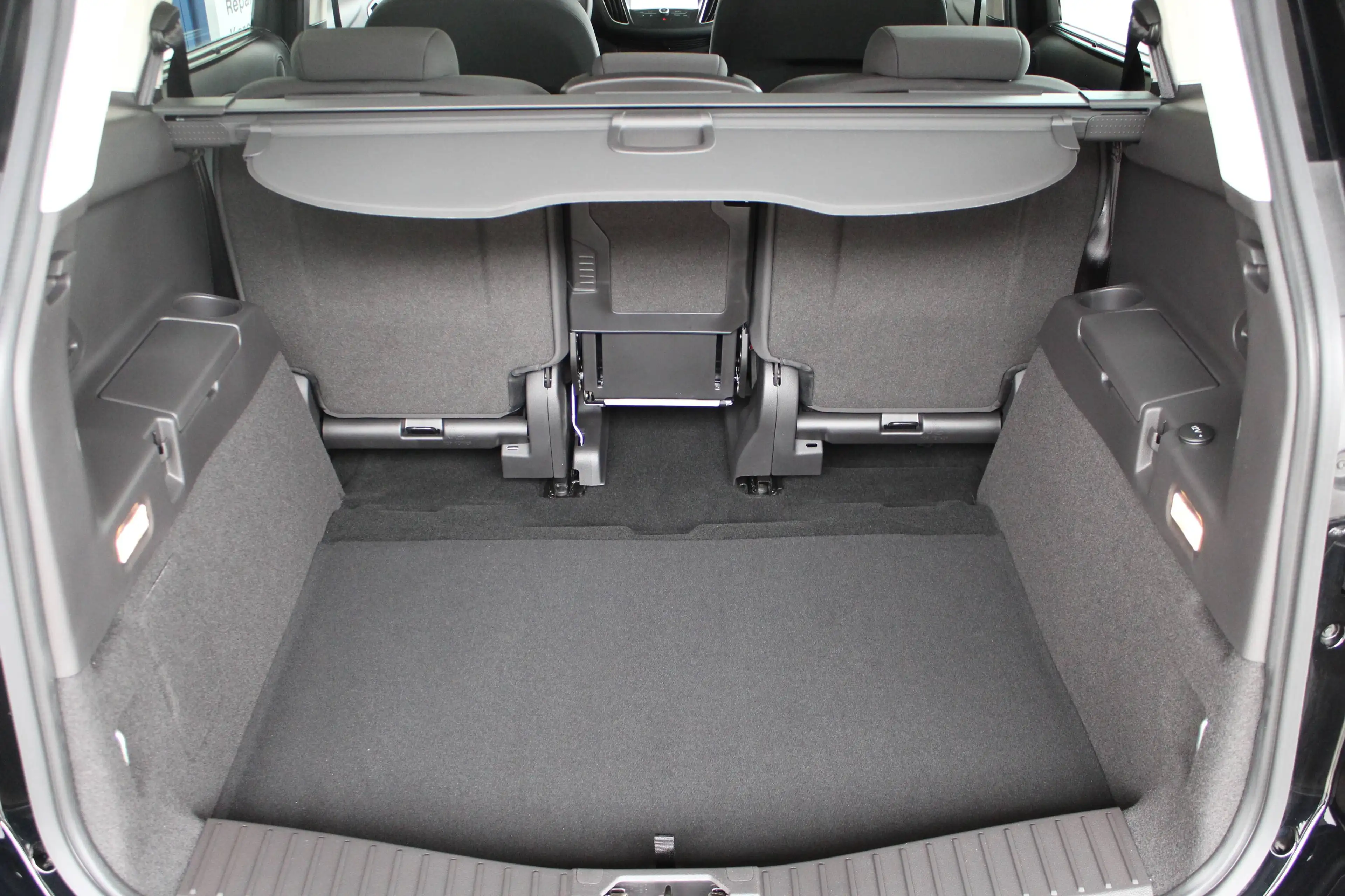 Ford Grand C-Max Cool&Connect Navi,SYNC3,Touch,BT,USB,LED,PDC,Kamera,WinPak,AHK,Klima,Garantie,Wartung+Tüv neu,8-fach — photo 15