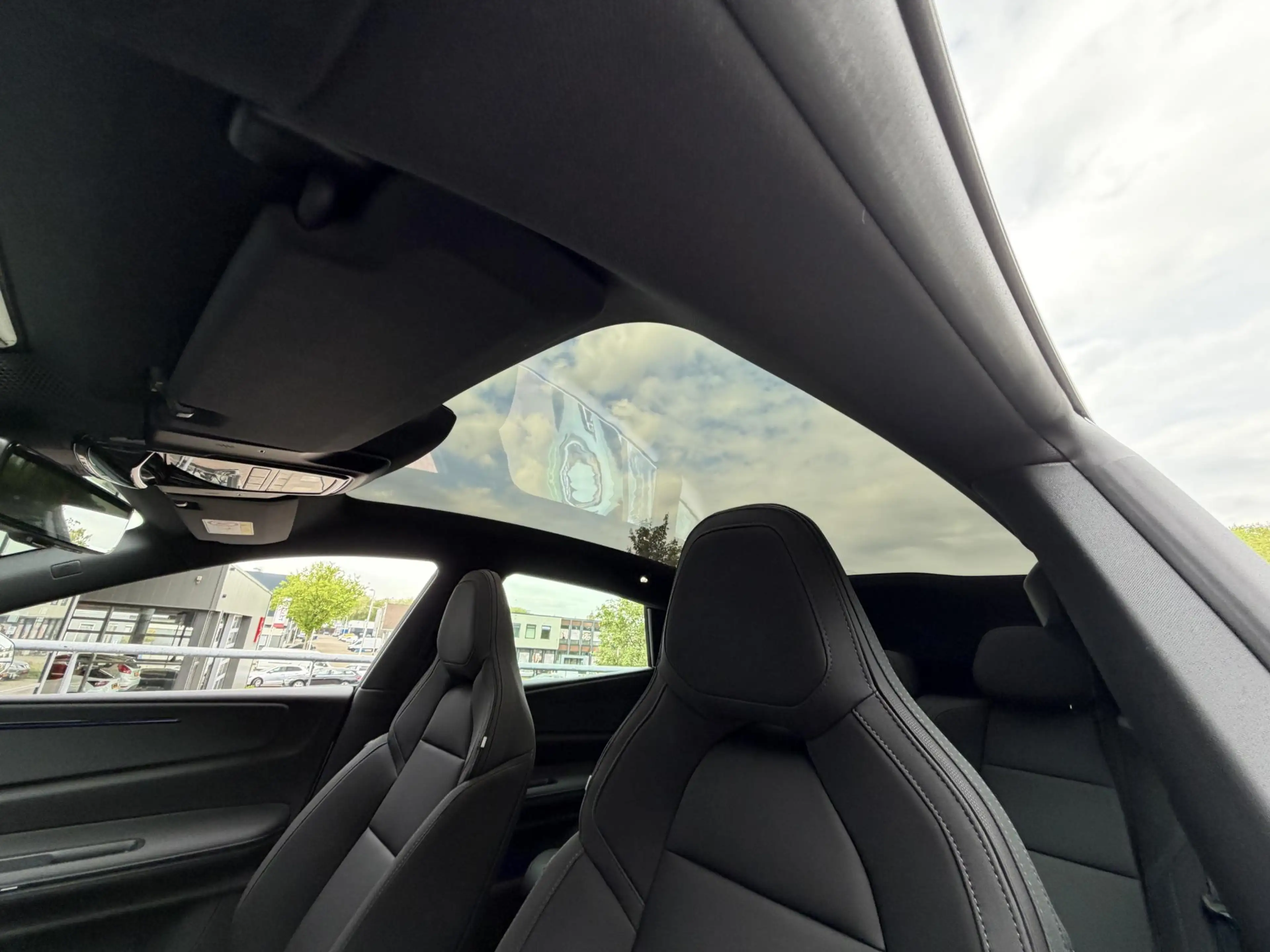 Polestar 4 Long Range Single motor 100 kWh 272PK | SOH 99,7% — photo 19
