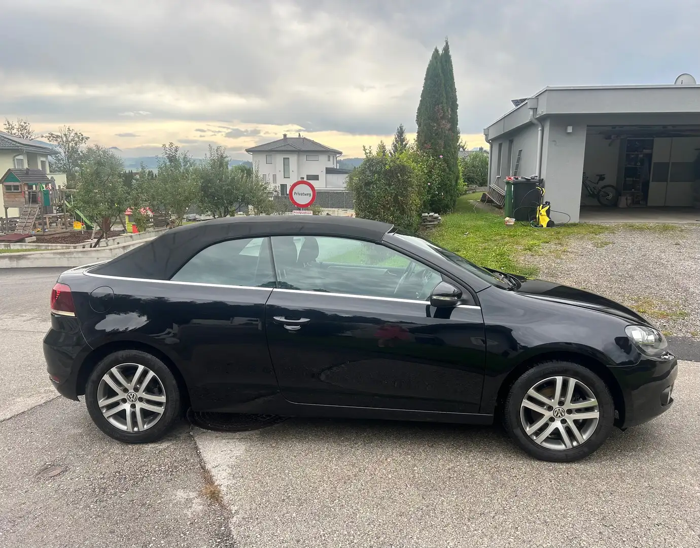 Volkswagen Golf Cabriolet Golf Cabrio BMT 1,2 TSI Schwarz - 1