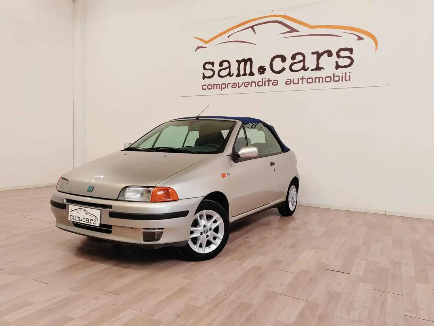 Fiat Punto 1.2 85cv Cabrio Argento - 1