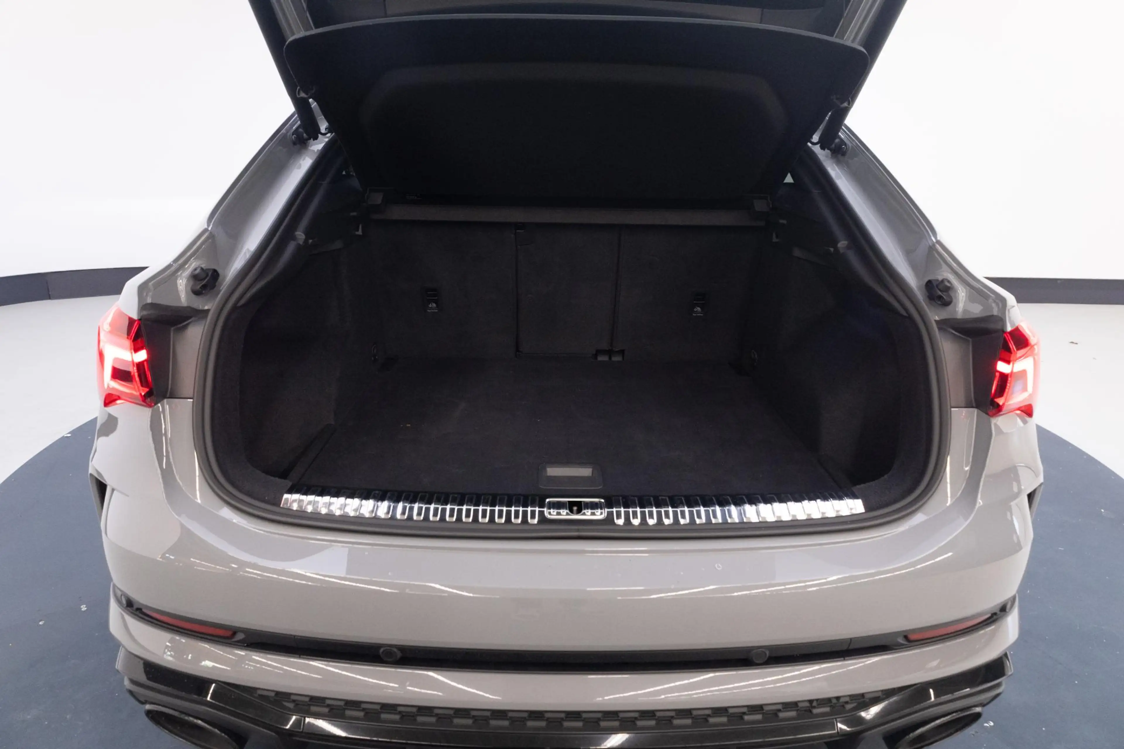 Audi RS Q3 Sportback TFSI | Assistentie-pakket | Matrix | Pan — photo 28