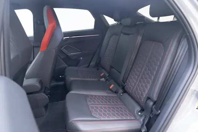 Audi RS Q3 view 6
