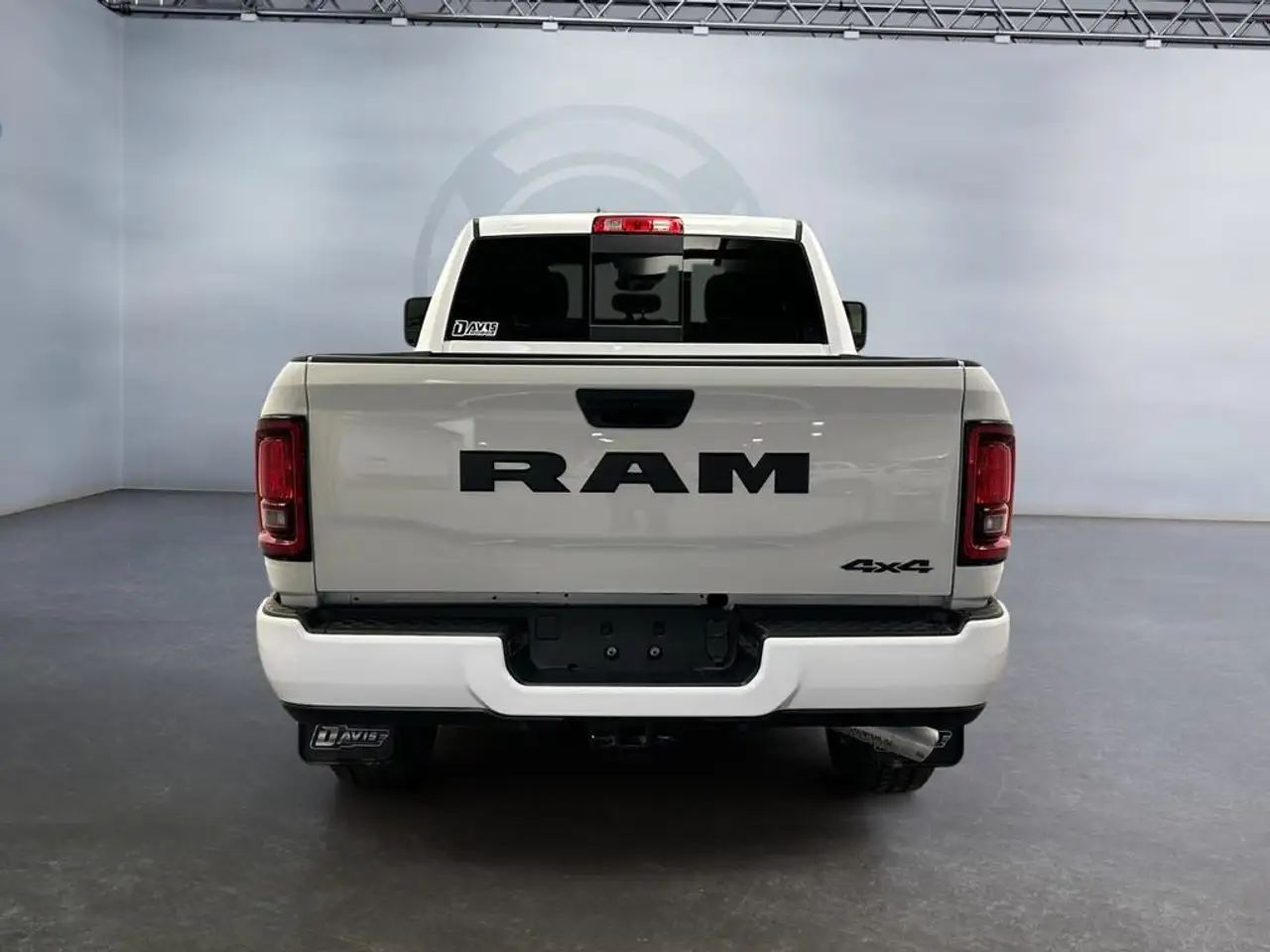 RAM 2500 снимка RAM 2500