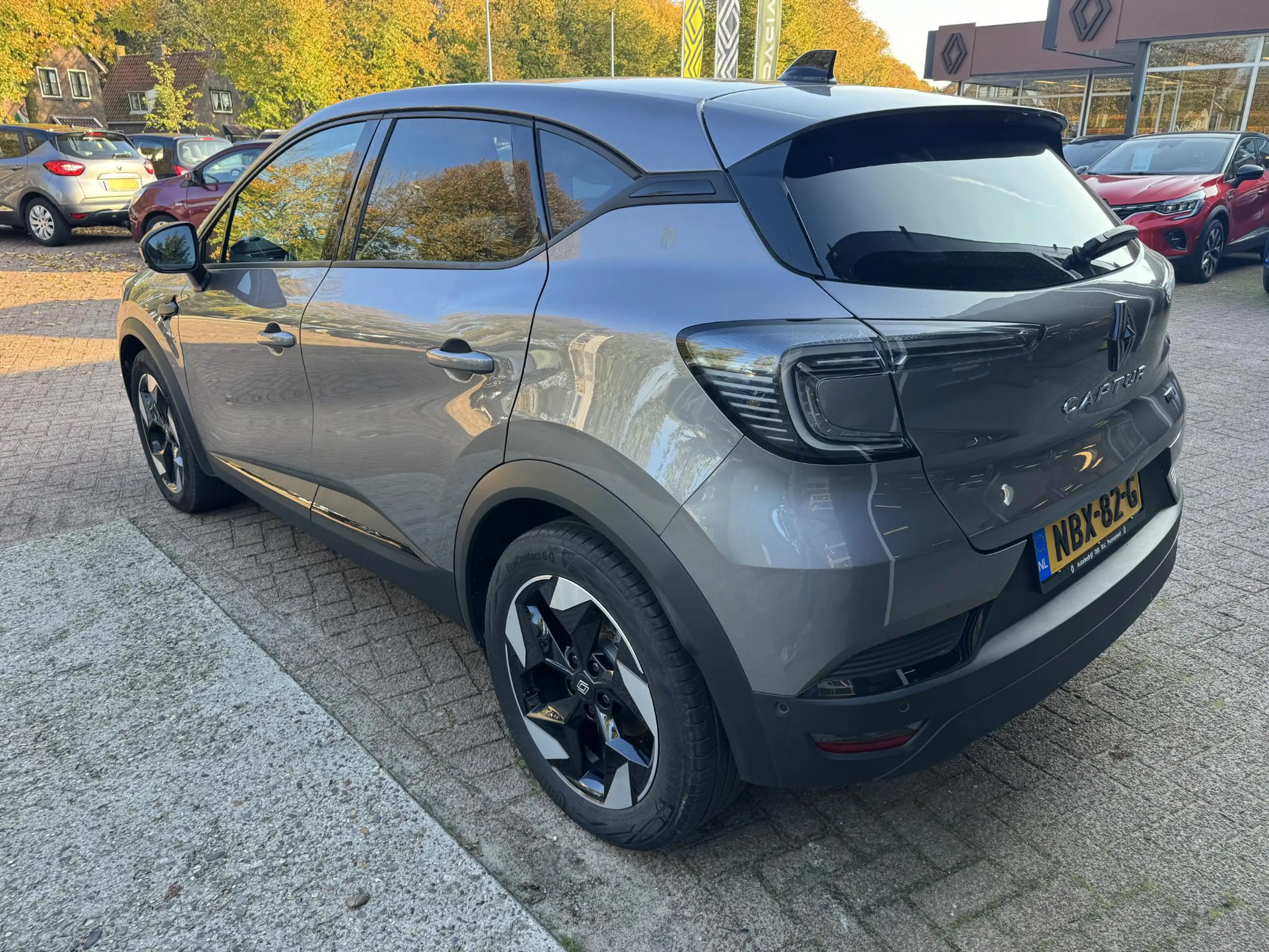 Renault Captur 1.8 E-Tech full hybrid 160 Techno+Pack Winter!! — photo 8