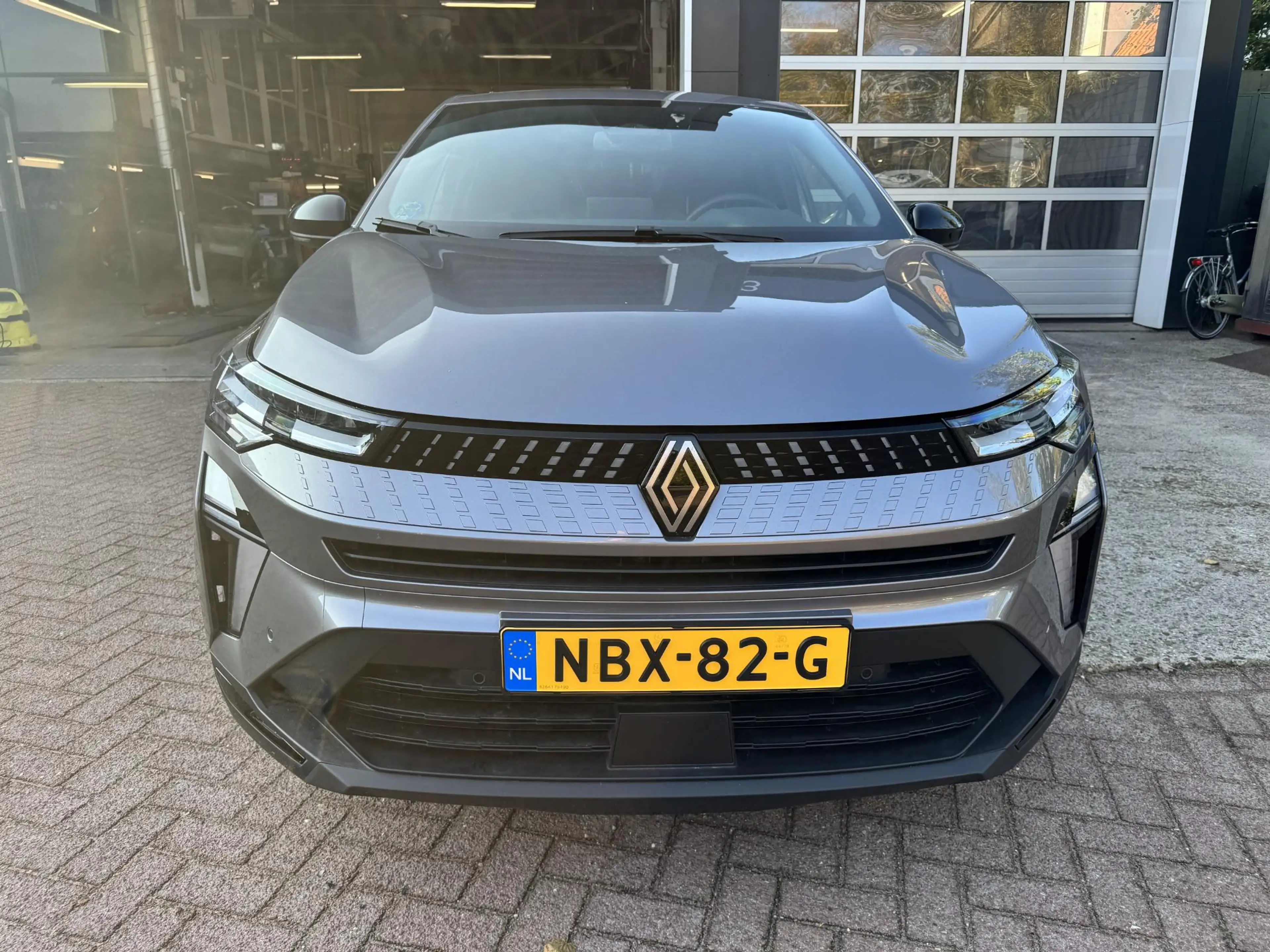 Renault Captur 1.8 E-Tech full hybrid 160 Techno+Pack Winter!! — photo 2
