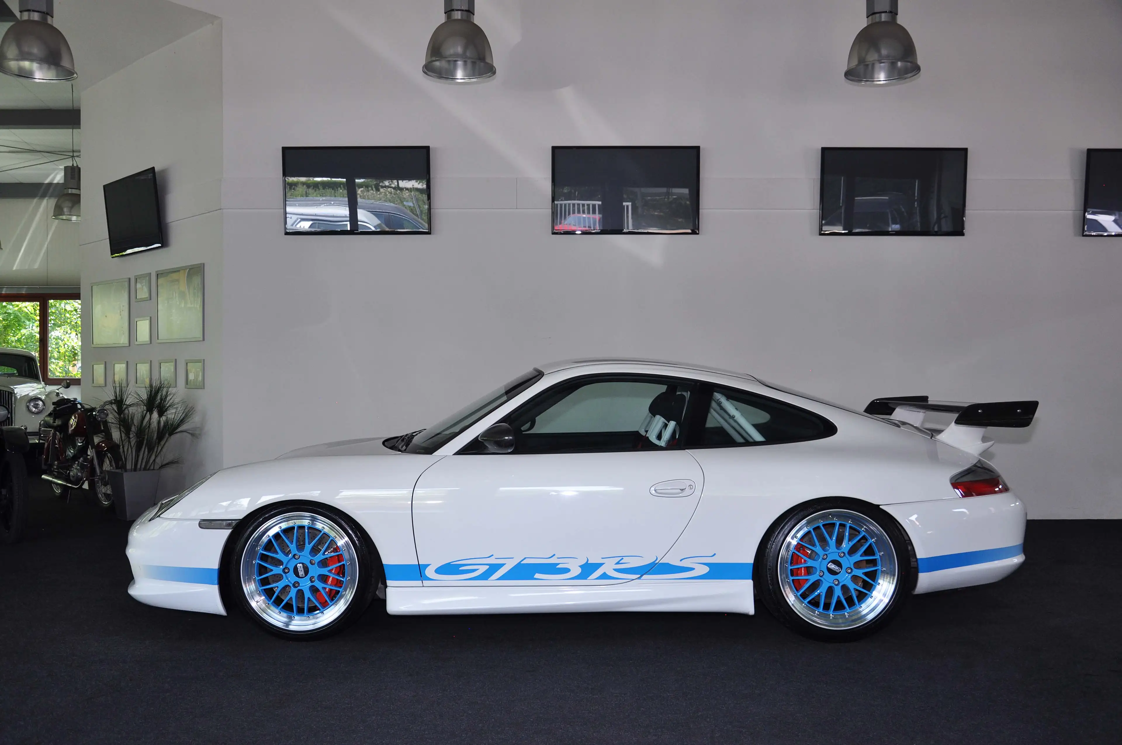 Porsche 996 GT3 RS (911) ! Erst 032.007 km ! TÜV 07/2028 ! — photo 3