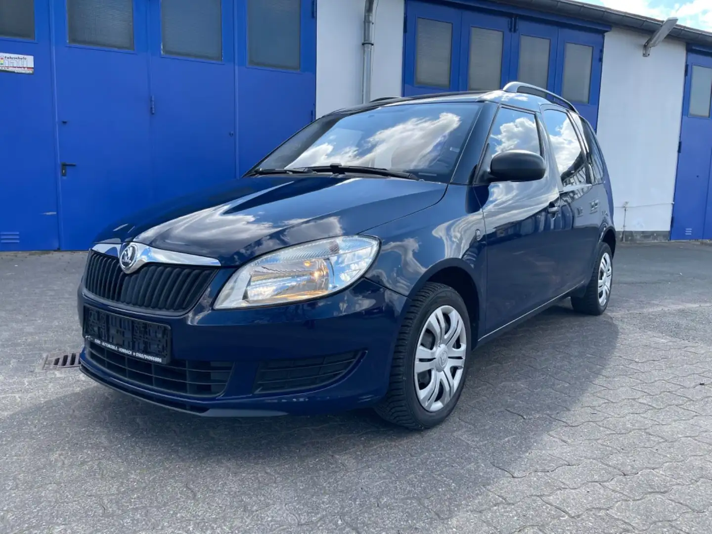 Skoda Roomster Active Plus Edition Blue - 1