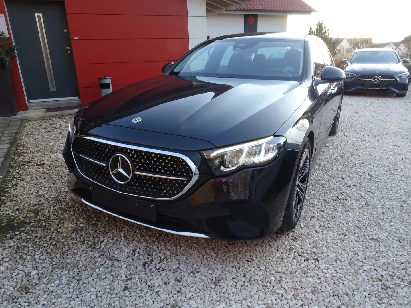 Mercedes-Benz E 200 Panorama/AVA/DISTRONIC/new modell Grigio - 2
