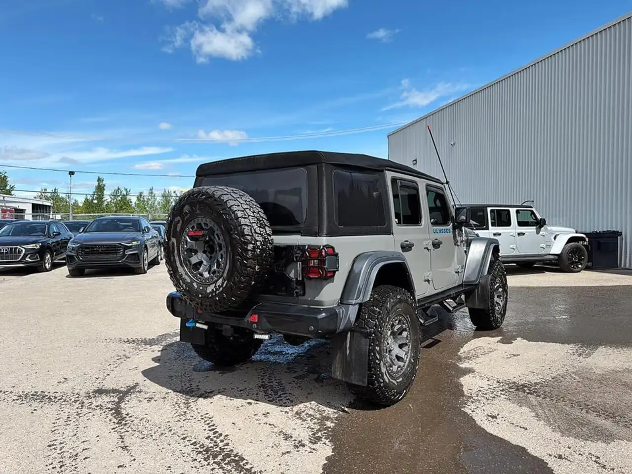 Jeep Wrangler снимка Jeep Wrangler