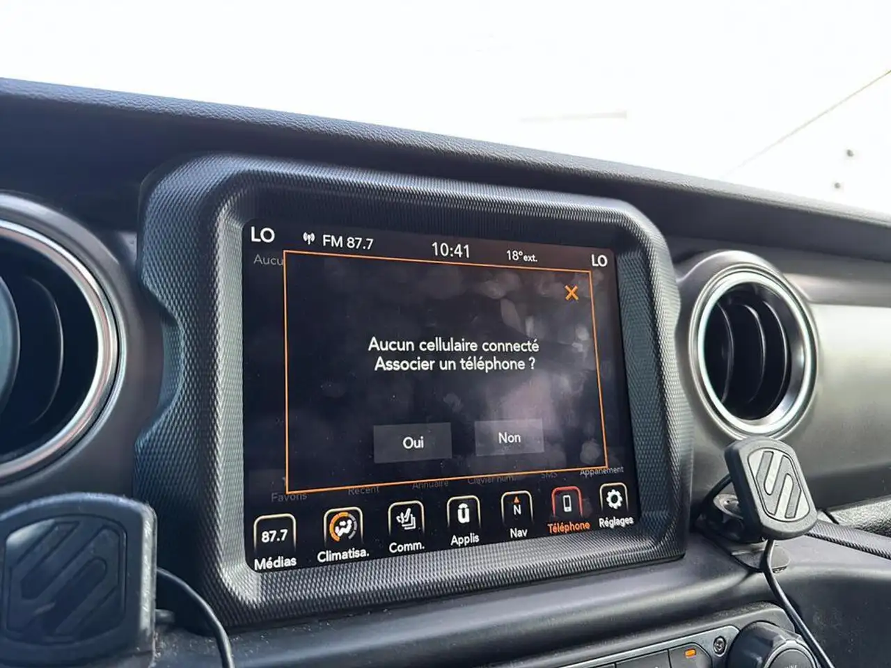 Jeep Wrangler снимка Jeep Wrangler