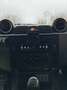 Land Rover Defender 130 Wit - thumbnail 6