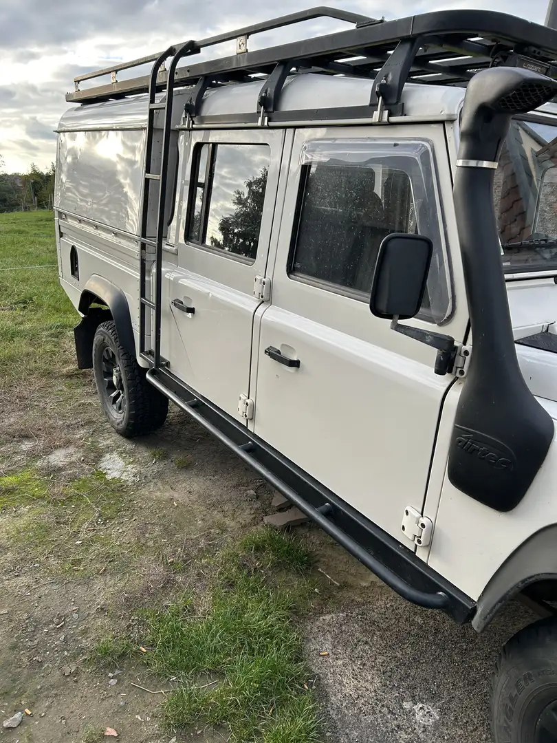 Land Rover Defender 130 Wit - 2