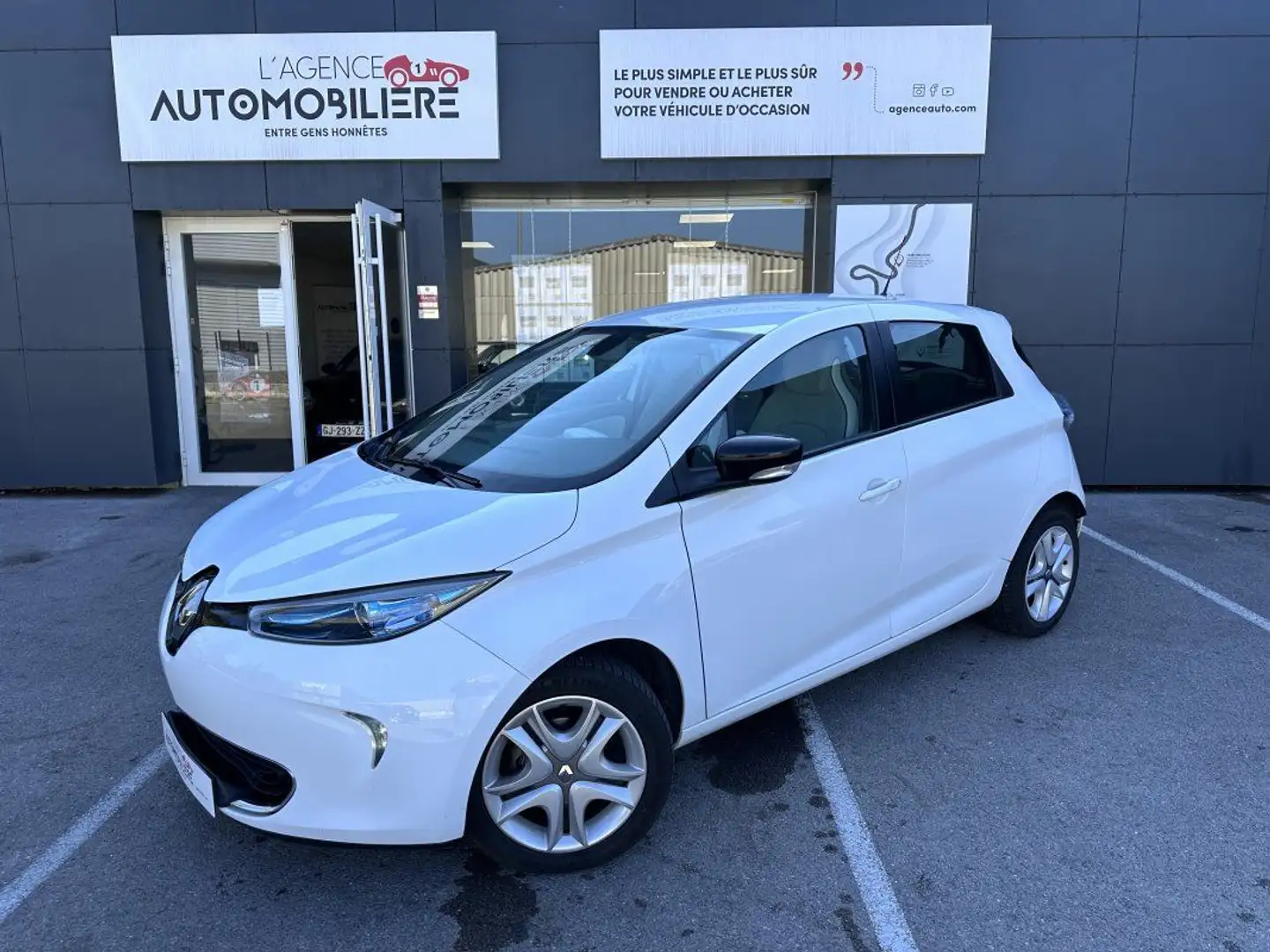 Renault ZOE R90 Zen batterie en location Blanc - 1
