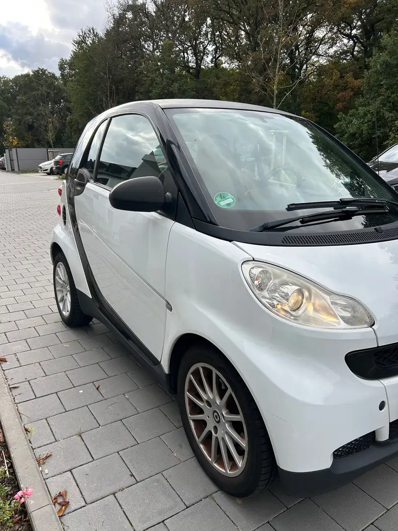 smart forTwo smart fortwo coupe coupe pure Белый - 2