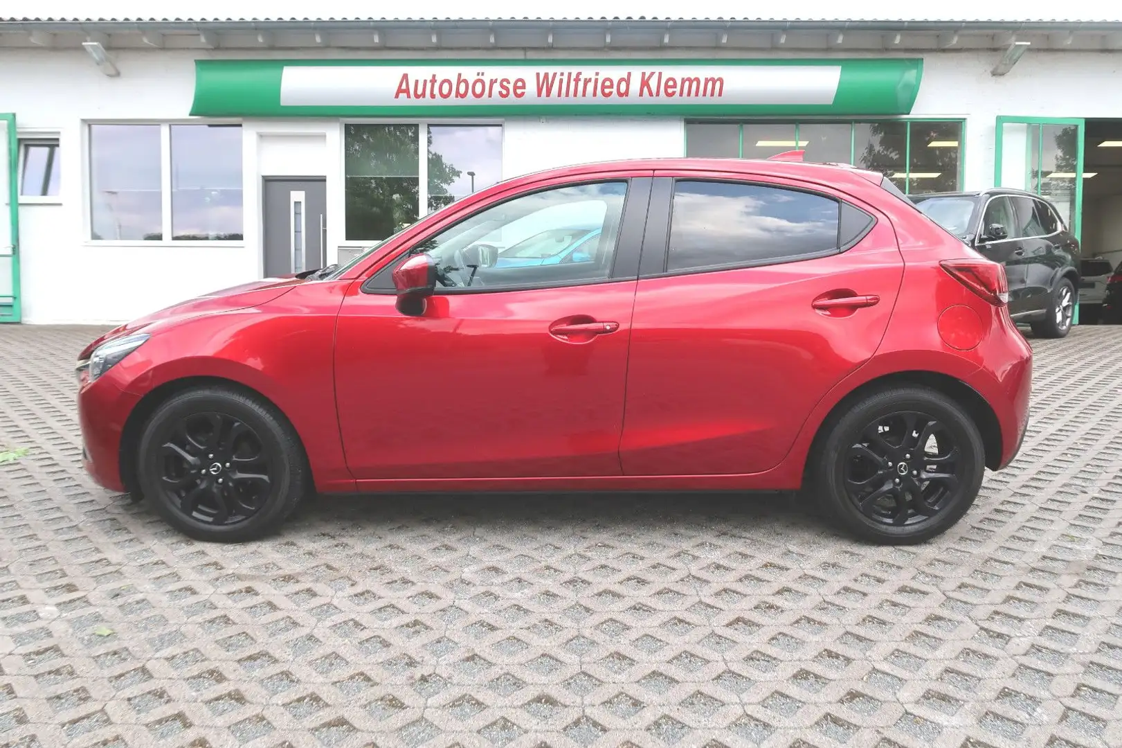 Mazda 2 SKYACTIV-KIZOKU"LED"Klimatr"Sitzh"Alu"Kamera1Hd Rood - 1