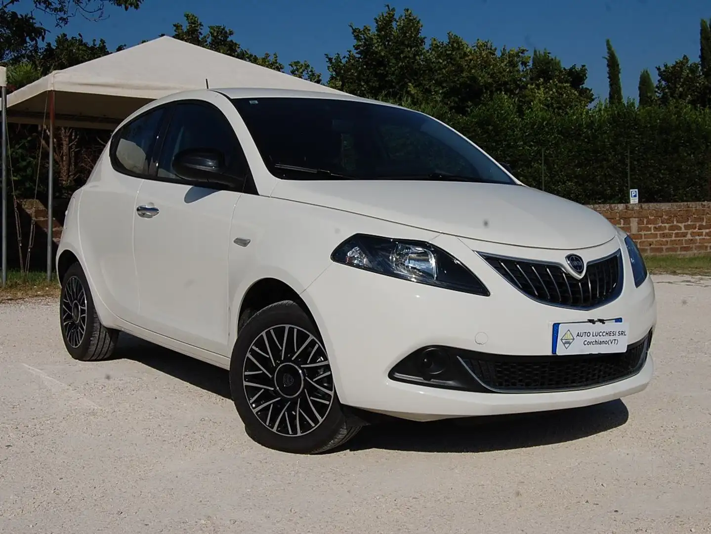 Lancia Ypsilon 1.0 firefly hybrid Platino 70cv con soli 8960km Blanc - 1
