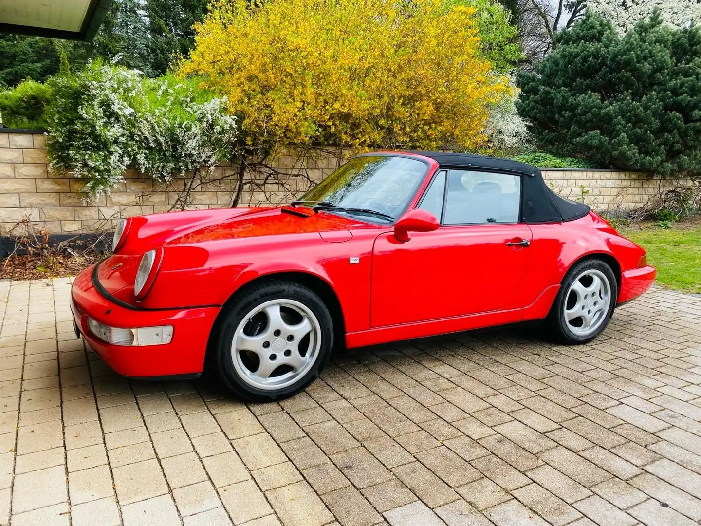 Porsche 911 964 Cabriolet Roşu - 1