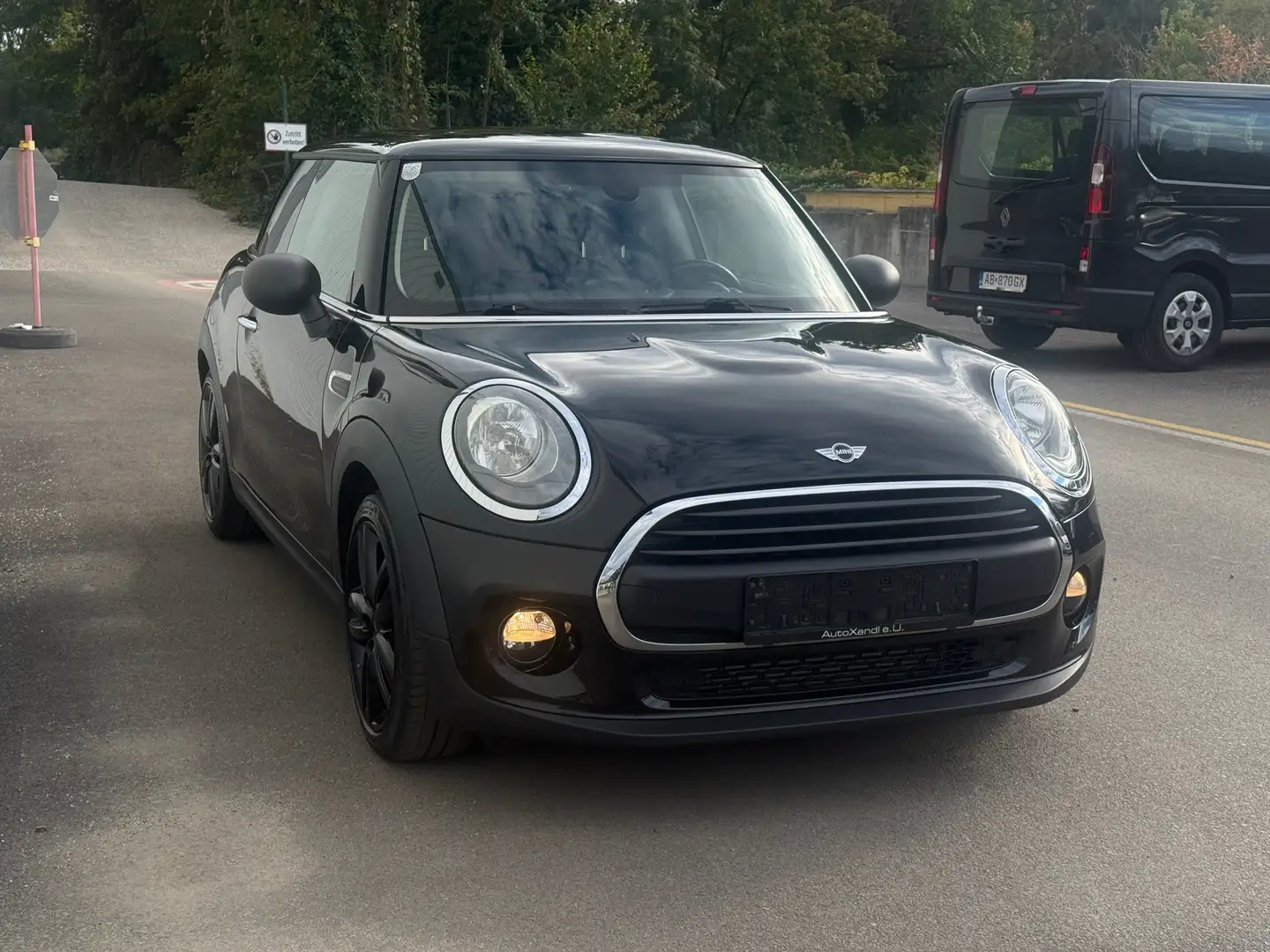 MINI One One First*PDC* Schwarz - 2