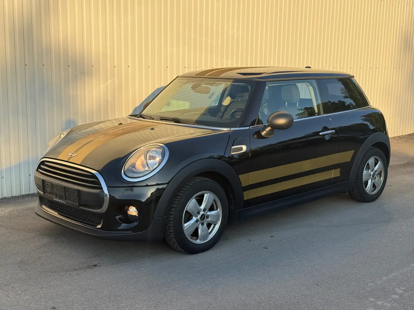 MINI One One First*PDC* Schwarz - 1