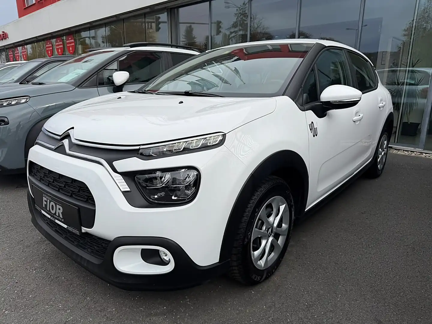 Citroen C3 PureTech 83 S&S 5-Gang-Manuell You (G2996) Weiß - 1